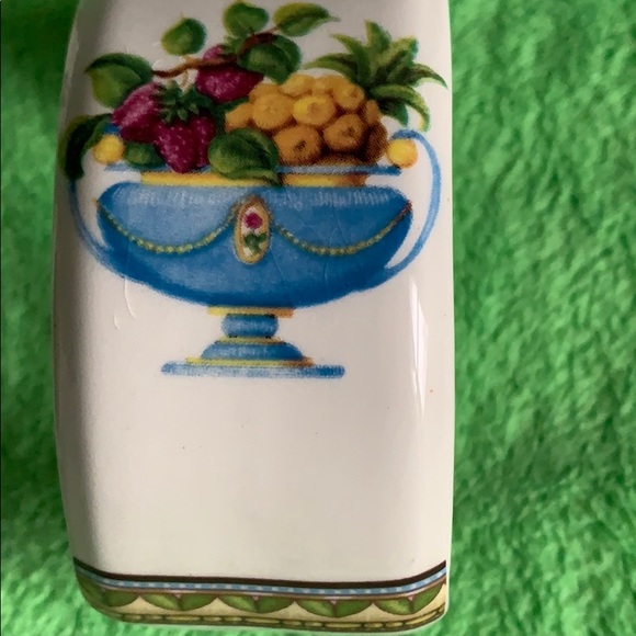 Casa Elite fruit’themed porcelain napkin rings - Picture 6 of 16